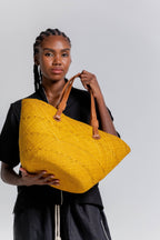 Bolso Iraca Cuero Mediano Mostaza