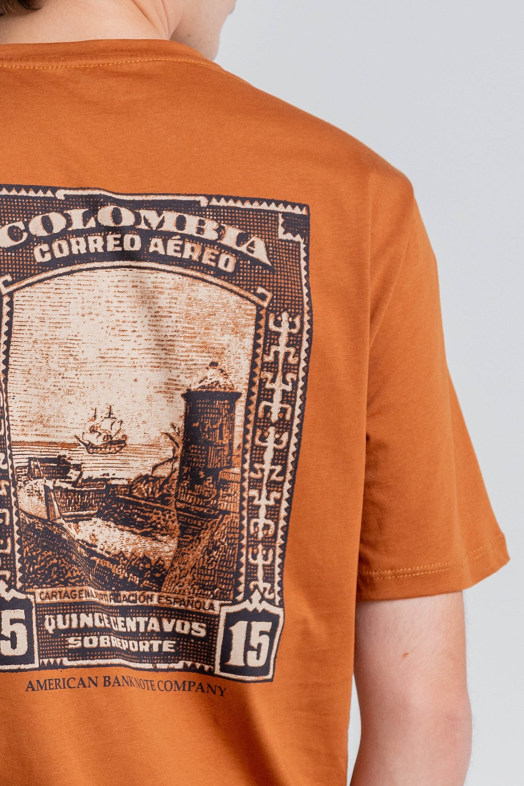 Camiseta Correos